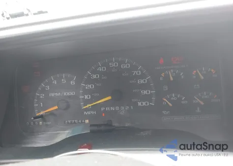 1999 Chevrolet Tahoe z USA, uszkodzony, nr VIN 3GNEK18R2XG167613